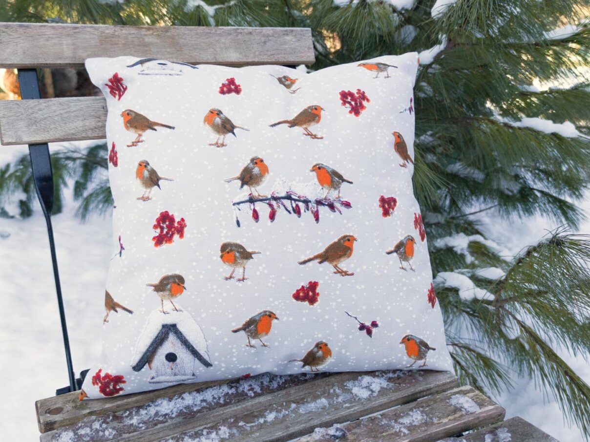 Kissenbezug 40x40cm – Winter Rotkehlchen