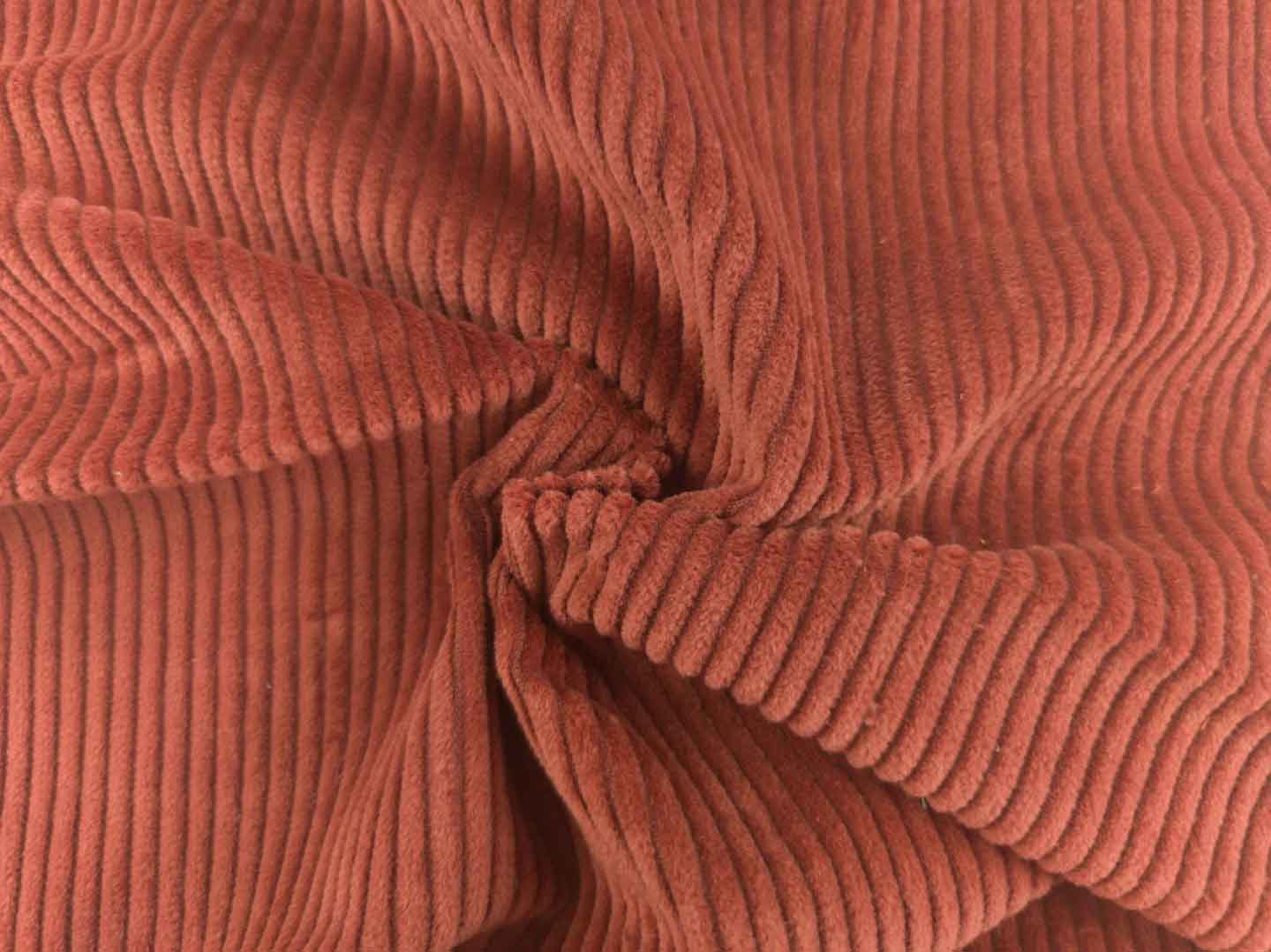 Stoffdetail-Rostbraun