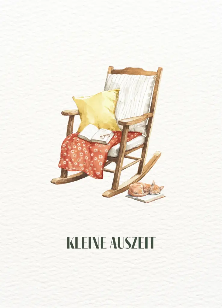Postkarte „Kleine Auszeit“ mit Schaukelstuhl, Buch, Brille und Katze im Aquarellstil